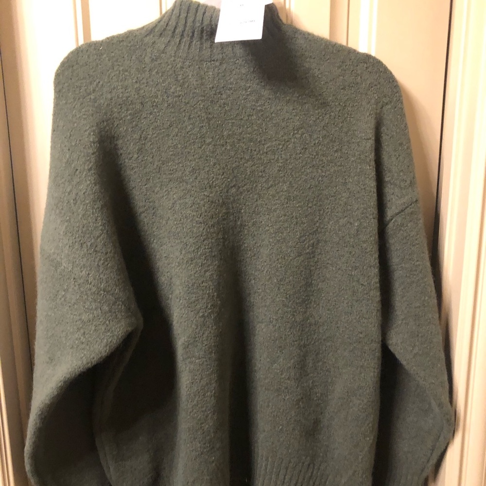 NWT Zara hunter green oversized wool sweater